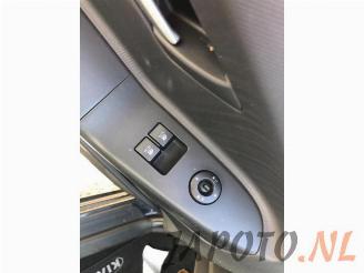 Kia Pro cee d Pro cee'd (EDB3), Hatchback 3-drs, 2008 / 2012 1.4 CVVT 16V picture 11
