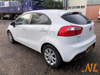 Kia Rio Rio III (UB), Hatchback, 2011 / 2017 1.2 CVVT 16V picture 6