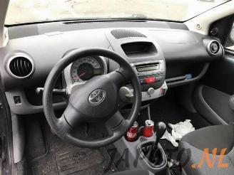 Toyota Aygo Aygo (B10), Hatchback, 2005 / 2014 1.0 12V VVT-i picture 11