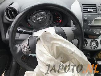 Toyota Rav-4 RAV4 (A3), Terreinwagen, 2005 / 2012 2.0 16V VVT-i 4x4 picture 11