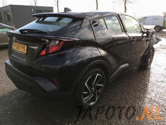 Toyota C-HR C-HR (X1,X5), SUV, 2016 1.8 16V Hybrid picture 5