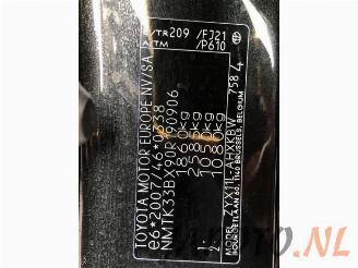 Toyota C-HR C-HR (X1,X5), SUV, 2016 1.8 16V Hybrid picture 14