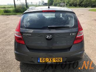 Hyundai I-30 i30 (FD), Hatchback, 2007 / 2011 1.6 CVVT 16V picture 6
