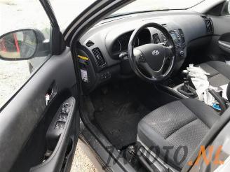 Hyundai I-30 i30 (FD), Hatchback, 2007 / 2011 1.6 CVVT 16V picture 9