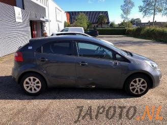 Kia Rio Rio III (UB), Hatchback, 2011 / 2017 1.2 CVVT 16V picture 4