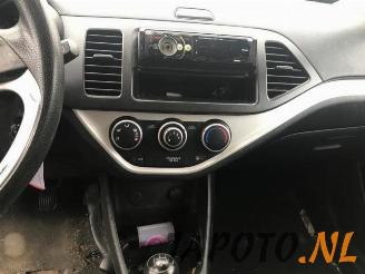 Kia Picanto Picanto (TA), Hatchback, 2011 / 2017 1.0 12V picture 10