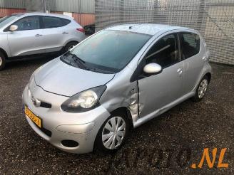 Uttjänta bilar auto Toyota Aygo Aygo (B10), Hatchback, 2005 / 2014 1.0 12V VVT-i 2009/4