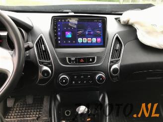 Hyundai Ix35 iX35 (LM), SUV, 2009 / 2015 2.0 16V picture 15