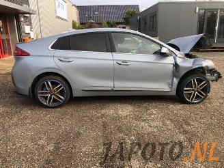 Hyundai Ioniq Ioniq, Liftback, 2016 / 2022 1.6 GDI 16V Hybrid picture 4