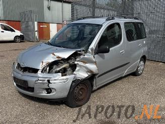 Auto da rottamare Toyota Yaris-verso Yaris Verso (P2), MPV, 1999 / 2005 1.3 16V 2004/1