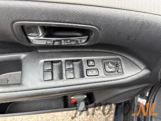 Mitsubishi Outlander Outlander (GF/GG), SUV, 2012 / 2022 2.0 16V PHEV 4x4 picture 12