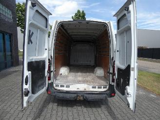 Renault Master T35 2.3 dCi L4H3DLHD picture 5