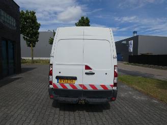 Renault Master T35 2.3 dCi L4H3DLHD picture 4
