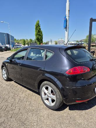 Seat Leon (1P1) Hatchback 5-drs 1.6 (BSE) [75kW] 5-BAK picture 5