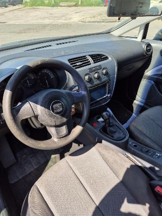 Seat Leon (1P1) Hatchback 5-drs 1.6 (BSE) [75kW] 5-BAK picture 8