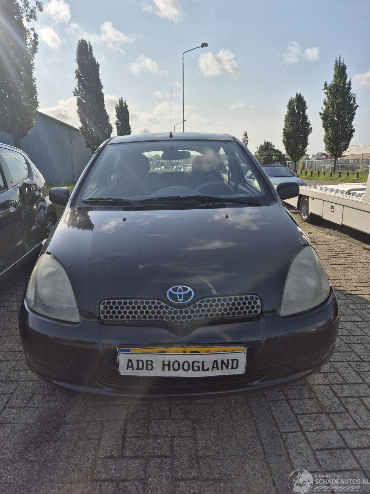 Toyota Yaris (P1) Hatchback 1.3 16V VVT-i (2NZFE) [63kW] 5-BAK