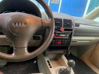 Audi A2 A2 (8Z0) Hatchback 1.4 16V (AUA) [55kW] picture 9