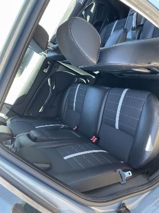 Ford Kuga I SUV 2.0 TDCi 16V (Euro 4) picture 8