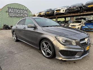 Unfallwagen Mercedes Cla-klasse 200 115KW Autom. Clima Navi Led Xenon Leer AMG-Pakket 2015/7