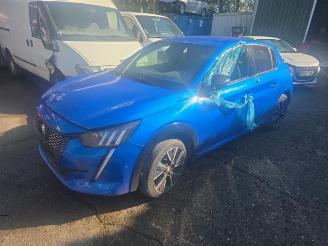 Uttjänta bilar auto Peugeot 208 208 II (UB/UH/UP), Hatchback 5-drs, 2019 1.2 Vti 12V PureTech 100 2022/1