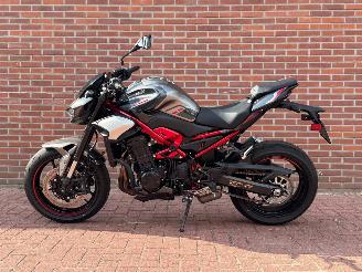 krockskadad bil motor Kawasaki Z 900 91kw 2025/5