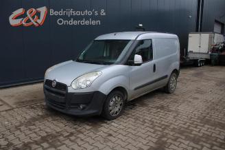 Vrakbiler auto Fiat Doblo Doblo Cargo (263), Van, 2010 2.0 D Multijet 2012/6