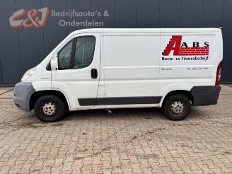 Peugeot Boxer Boxer (U9), Van, 2006 2.2 HDi 120 Euro 4 picture 2
