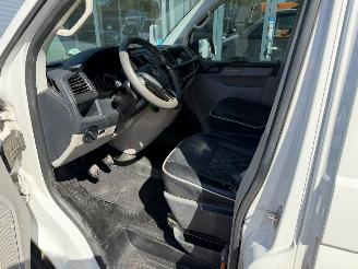 Volkswagen Transporter  picture 24