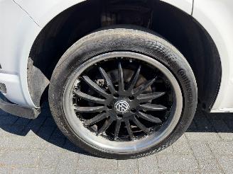 Volkswagen Transporter  picture 2
