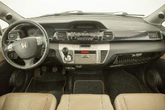 Honda Fr-v 2.2 picture 5