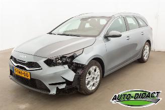 Vaurioauto  passenger cars Kia Ceed Sportswagon 1.5 T-GDI 56.574 km Dynamicline 2023/5