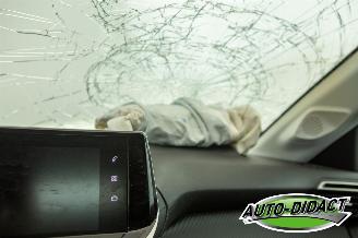 Peugeot e-208 EV Active Pack 50 kWh 56.042 km Automaat Clima Navi picture 28