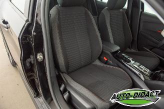 Peugeot e-208 EV Active Pack 50 kWh 56.042 km Automaat Clima Navi picture 21