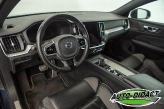 Volvo V-60 2.0 B4 Motor schade Autom Clima Navi Leder R-Design picture 24