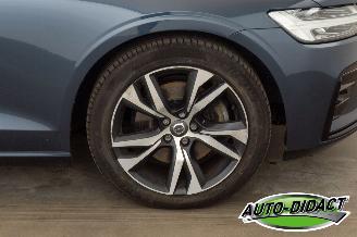 Volvo V-60 2.0 B4 Motor schade Autom Clima Navi Leder R-Design picture 31