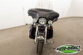 Harley-Davidson Electra Glide 96 FLHTCU Classic Electra Glide Ultra picture 14