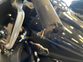 Harley-Davidson Electra Glide 96 FLHTCU Classic Electra Glide Ultra picture 32