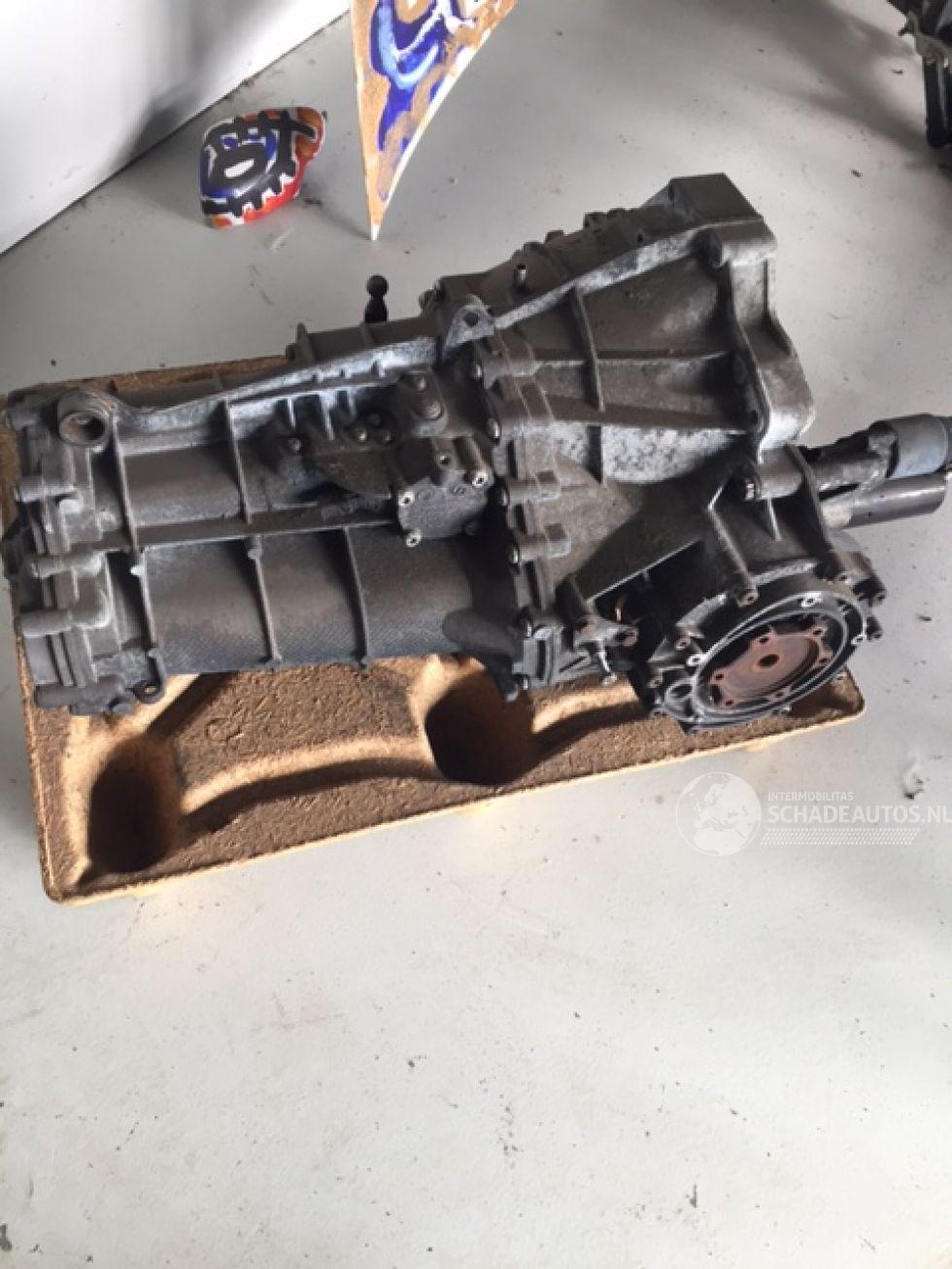 Audi A4 Versnellingsbak AUDI A4 1.8 TSI (B8)