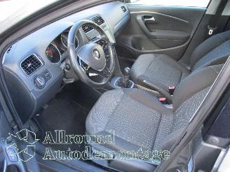 Volkswagen Polo Polo V (6R) Hatchback 1.2 TSI 16V BlueMotion Technology (CJZC(Euro 6))=
 [66kW]  (02-2014/10-2017) picture 10