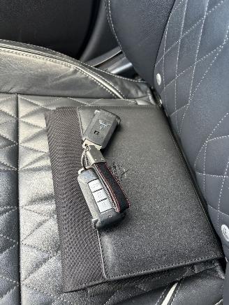 Mitsubishi Outlander 2.4 PHEV S-Edition picture 26