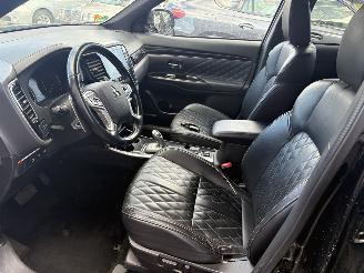 Mitsubishi Outlander 2.4 PHEV S-Edition picture 30