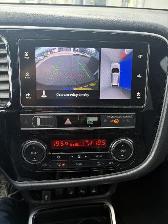 Mitsubishi Outlander 2.4 PHEV S-Edition picture 23