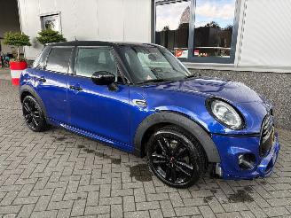 Mini Cooper 1.5 Cooper Dalston Edition picture 3