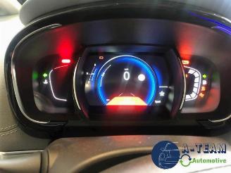 Renault Espace Espace (RFCJ), MPV, 2015 / 2023 1.8 Energy Tce 225 picture 17