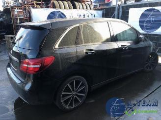 Mercedes B-klasse B (W246), Hatchback, 2011 / 2018 1.6 B-180 BlueEFFICIENCY Turbo 16V picture 4
