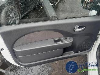 Renault Twingo Twingo II (CN), Hatchback 3-drs, 2007 / 2014 1.2 16V picture 24