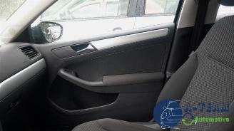 Volkswagen Jetta Jetta IV (162/16A), Sedan, 2010 / 2017 1.2 TSI picture 28