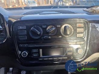 Volkswagen Up! Up! (121), Hatchback, 2011 1.0 12V 60 picture 16