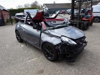 Vrakbiler auto Opel Adam Adam, Hatchback 3-drs, 2012 / 2019 1.4 16V 2019/6