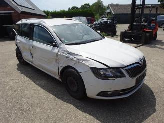 Skoda Superb Superb Combi (3TAC/TAF), Combi, 2009 / 2015 1.6 TDI picture 5